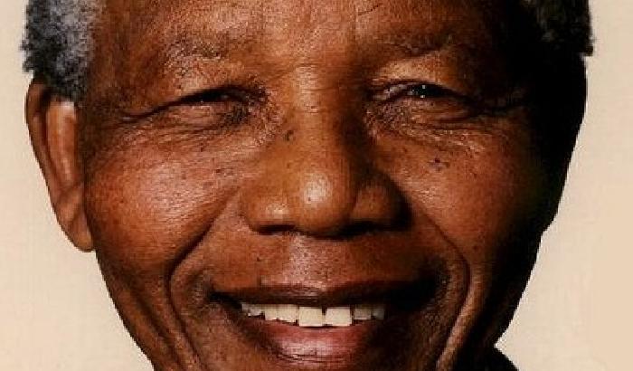 Tutto il mondo piange Mandela
