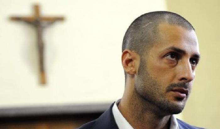 00CC67-NEWS_103385 Fabrizio Corona: no ai servizi sociali