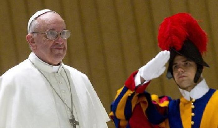 Compleanno del Papa: gli auguri da quattro clochard