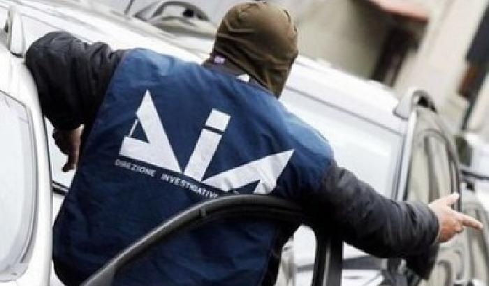 00CD5F-NEWS_104101 'Ndrangheta, blitz dei carabinieri in Lombardia