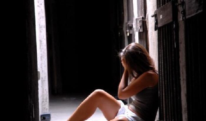 00D4FE-NEWS_108193 Violenza sessuale nei bagni della scuola, 4 adolescenti arrestati