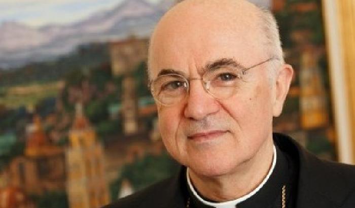 00D859-NEWS_110146 Il Papa richiama Viganò: il vescovo che diede il via a Vatileaks