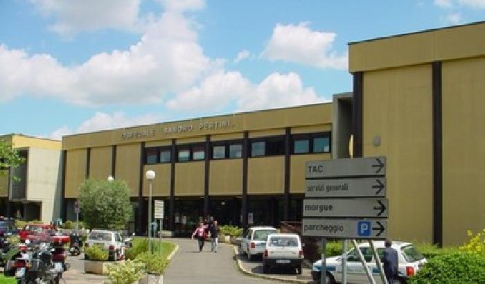 Abortisce sola in bagno: molti casi in Italia