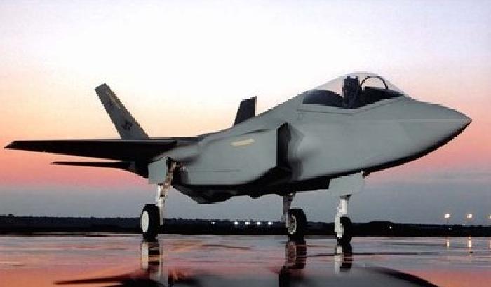 Pinotti sugli F35: riduzioni sono possibili