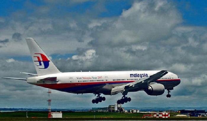 MH 370: individuati 2 possibili rottami in mare