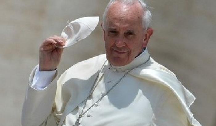 Papa: non escludere i disoccupati dalla vita sociale