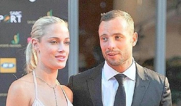 00DAE8-NEWS_111627 Sms di Reeva a Pistorius prima di morire: «A volte ho paura di te»