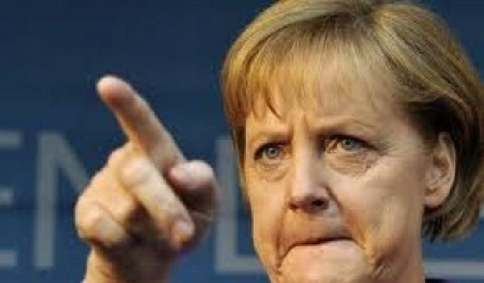 00DB62-NEWS_111930 La Germania alza la voce contro gli Stati Uniti