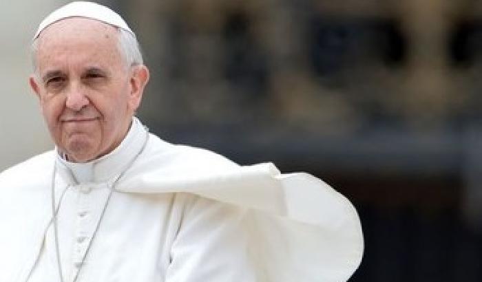 Il Papa: denaro e successo ci fanno dimenticare Dio