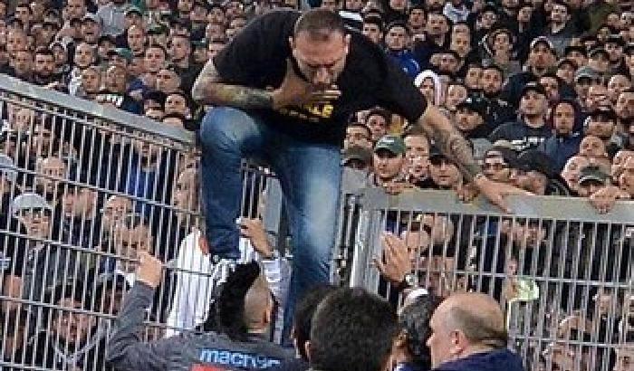 00E187-NEWS_115645 Per Genny 'a carogna 5 anni di Daspo