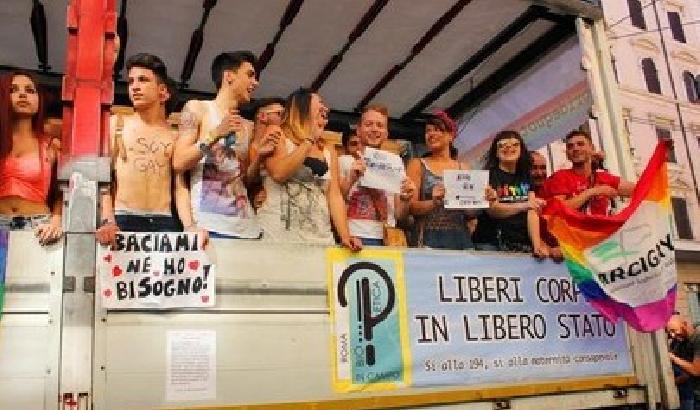 00E679-NEWS_118893 Perché io etero ho partecipato al gay pride