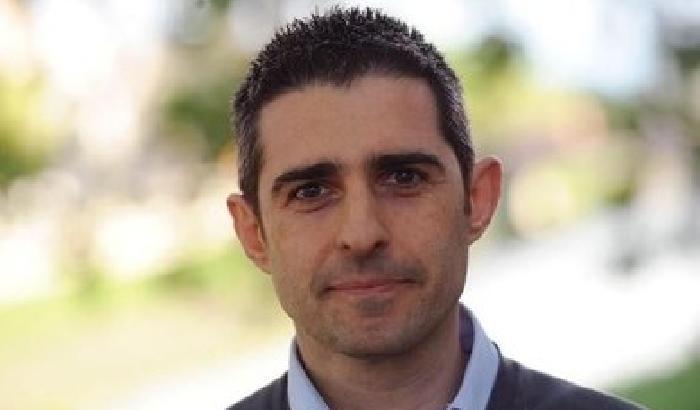 Il futuro di Pizzarotti in M5s è in bilico: rischia l'espulsione