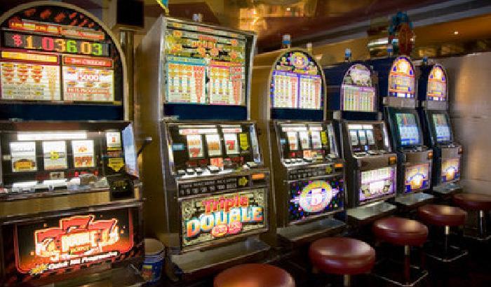 00ED3D-NEWS_123184 Chi c'è dietro l'azzardo? Società schermate e conflitti d’interesse