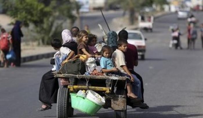 Gaza, l’ultima cooperante italiana: fermare tutto questo si può