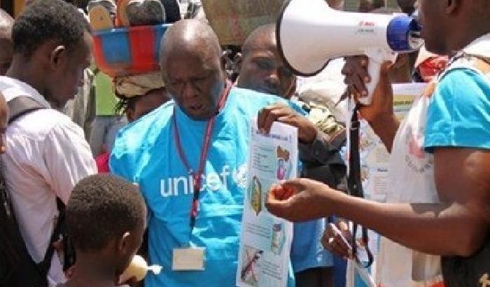 00F065-NEWS_124873 Ebola, panico in Africa. Un caso sospetto in Spagna