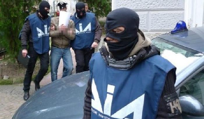 00F62C-gli-uomini-della-dia Gli uomini della Dia