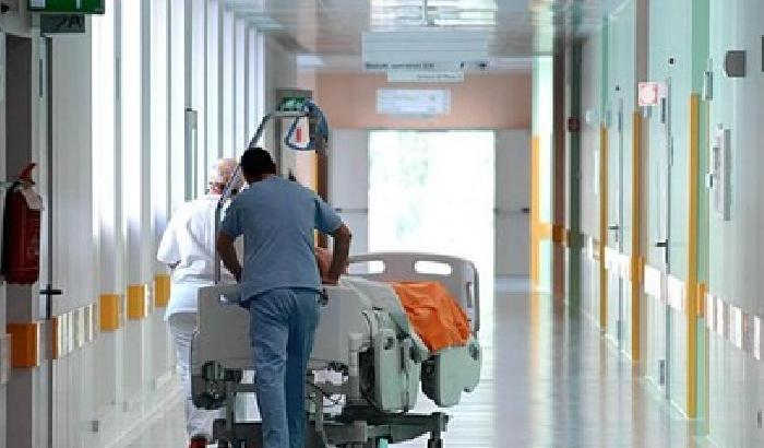 Sanità: i prezzi sono alti, gli italiani rinunciano a curarsi