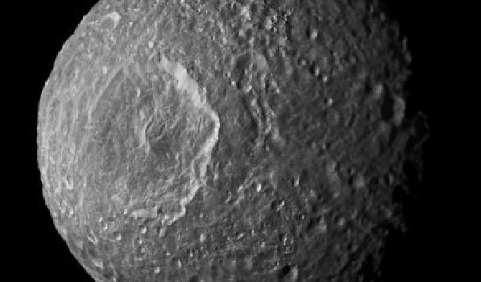 00FA01-NEWS_129561 Anche la luna di Saturno Mimas nasconderebbe un oceano