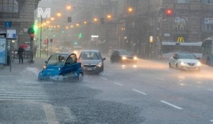 Maltempo al Nord: è allerta a Genova