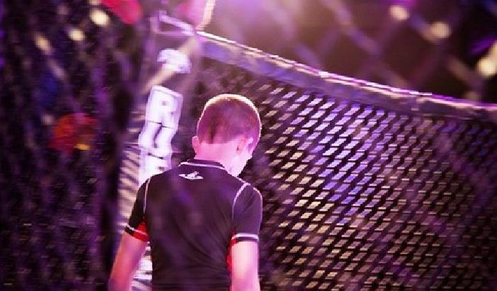 00FFF6-catania-bambini-usati-come-bestie-per-i-combattimenti Catania: bambini usati come bestie per i combattimenti