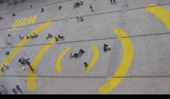 01023C-NEWS_133618 Lenin a banda larga