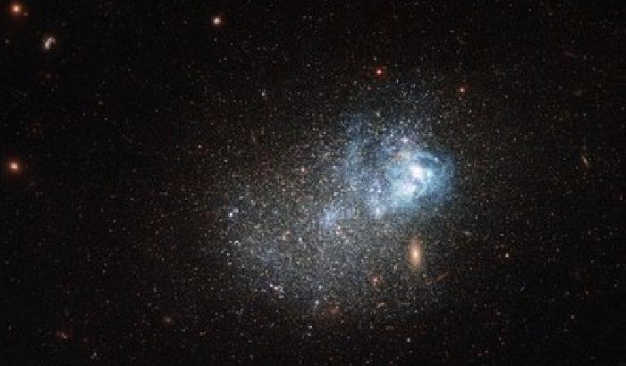 La fabbrica di stelle che non si ferma mai