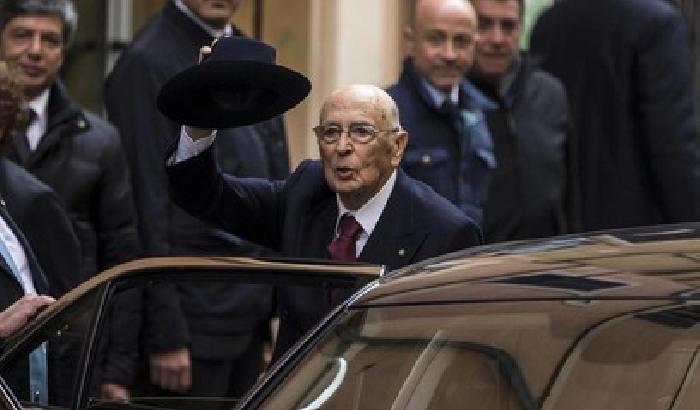 Napolitano si dimette, Grasso supplente