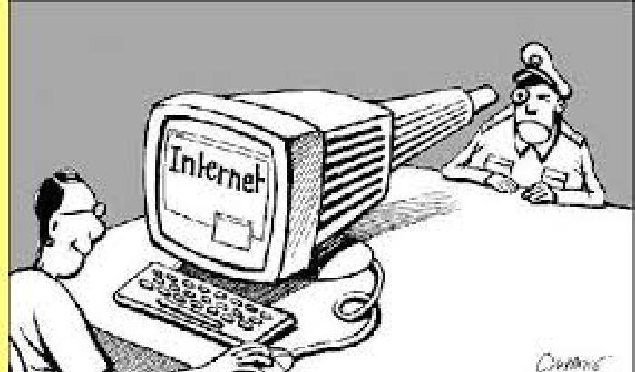 010931-NEWS_137430 Charlie Hebdo: la vignetta su Maometto proibita in Turchia