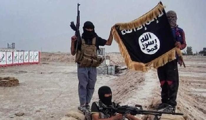 Egitto: serve la forza militare araba contro l'Isis