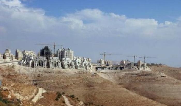 0110B3-NEWS_141421 Nel 2014 record israeliano di gare d'appalto nei territori palestinesi