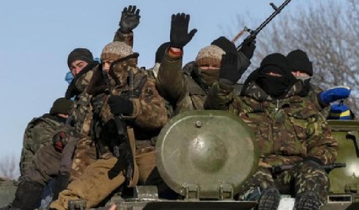 Ucraina, vincitori e vinti in una tregua fragile