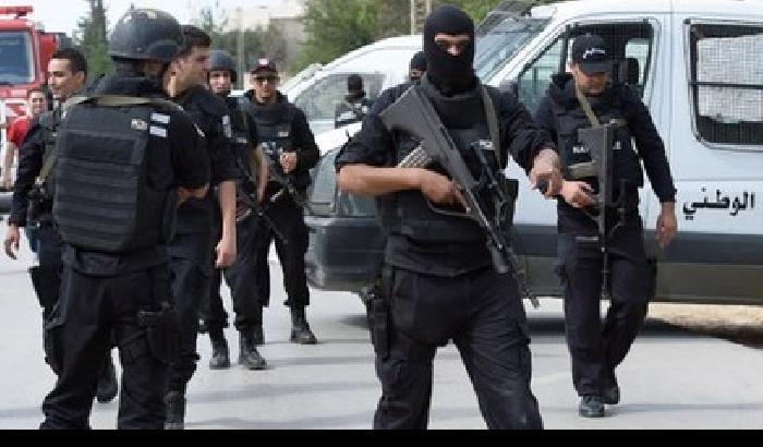 00028F-NEWS_146594 Tunisia: bloccati 12.490 jihadisti negli ultimi anni