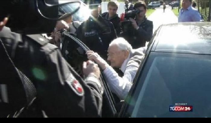 Ex contabile di  Auschwitz: conscio del massacro