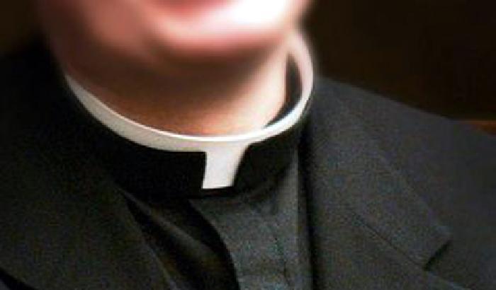 Pedofilia, ancora un sacerdote nei guai