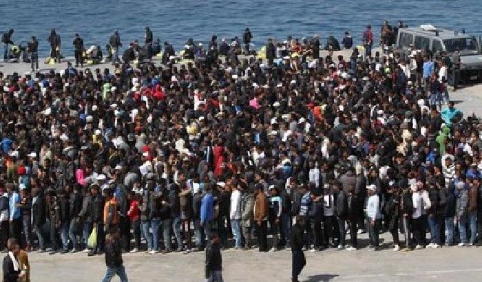 Immigrati: 3000 in arrivo tra Sicilia e Calabria