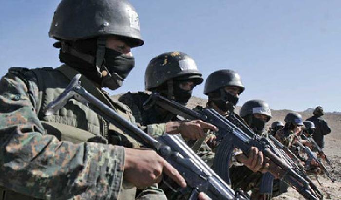 011E25-NEWS_148319 Giochi di guerra in Europa