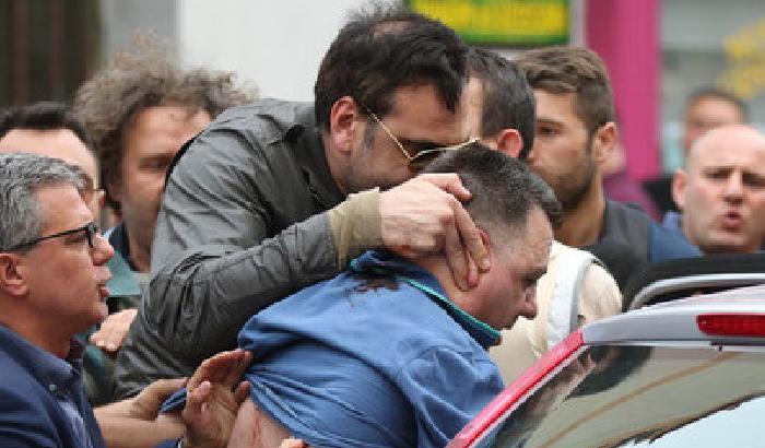 Strage a Napoli: oggi lutto cittadino