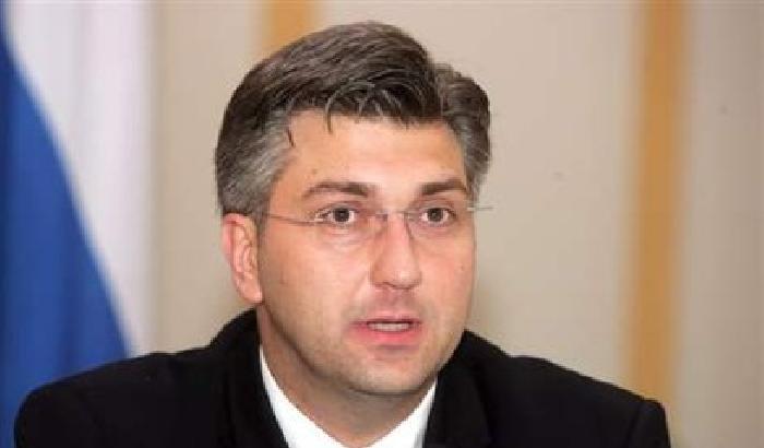 012157-NEWS_149903 Skopje nella Ue, resta il veto greco