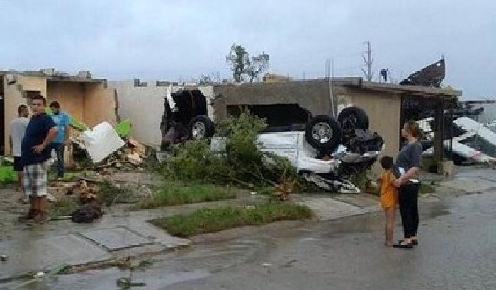Stati Uniti piegati da pioggia e tornado: molti i dispersi