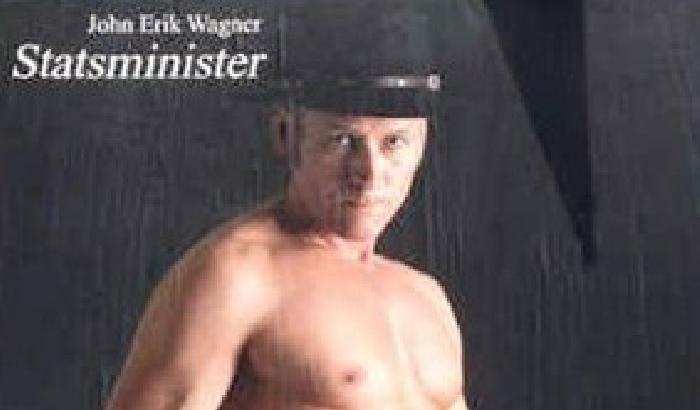 In Danimarca un candidato premier posa nudo nei manifesti