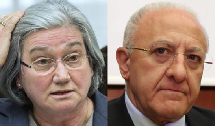 De Luca denuncia Rosi Bindi, lei: accusa infondata