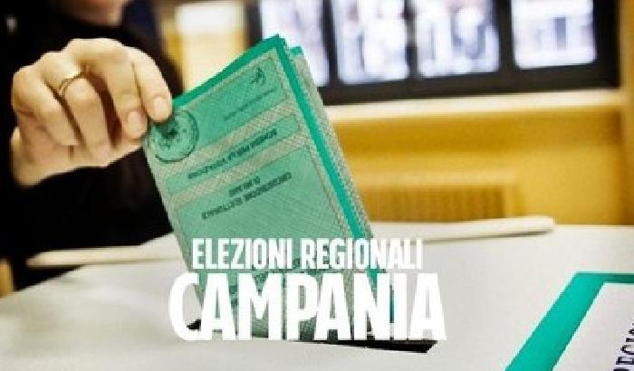 Dal blog di Grillo: la soluzione per la Campania è tornare al voto