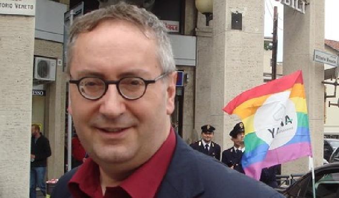 Gay: Grillini (Gaynet), Caffarra non sa la storia, fa cabaret