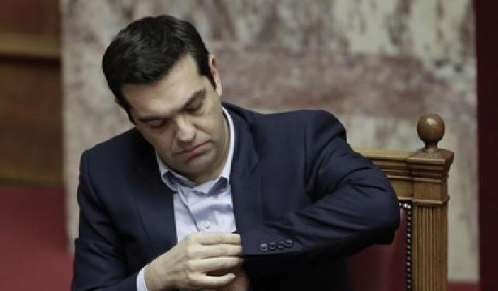 Tsipras presenta il suo piano a Merkel, Hollande e Juncker. Non a Renzi