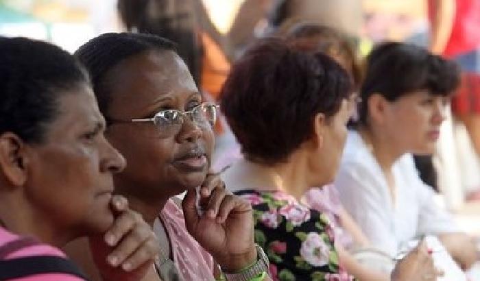 Torturata col ferro da stiro, separata dal marito dopo lo sbarco