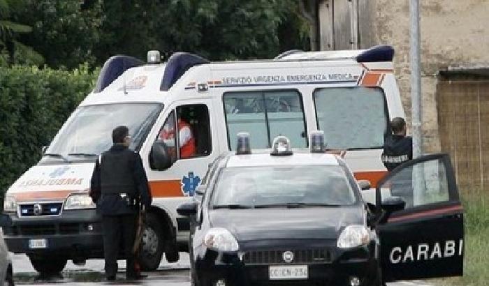 Lite tra vicini: quattro persone uccise a colpi di pistola