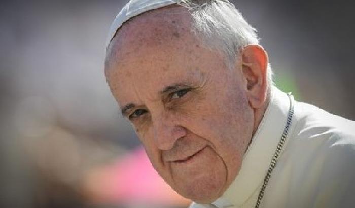 Papa Francesco dalla parte del popolo greco