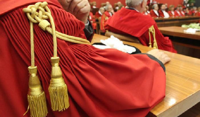 Cassazione, sentenza storica: possibile cambiare sesso senza operazione