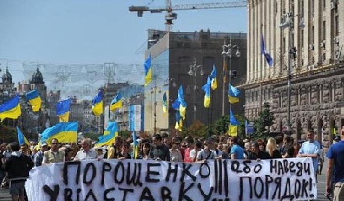 Kiev in piazza contro il caro-vita