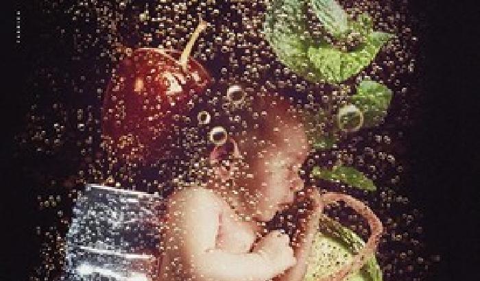 Stop al consumo di alcol in gravidanza con un selfie